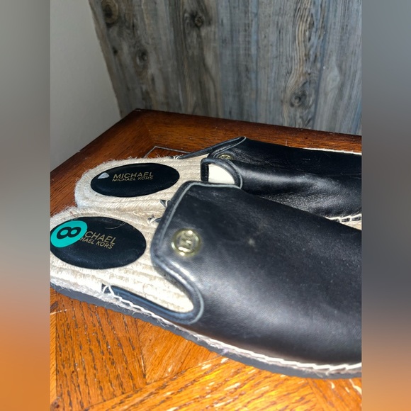 Michael Michael Kors Emilia size 8 black and tan slip on leather espadrille - Picture 3 of 6